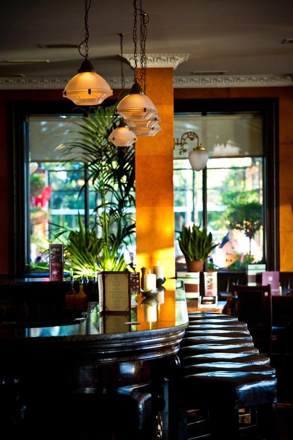 Ferrybank Riverbank House Hotel מראה חיצוני תמונה