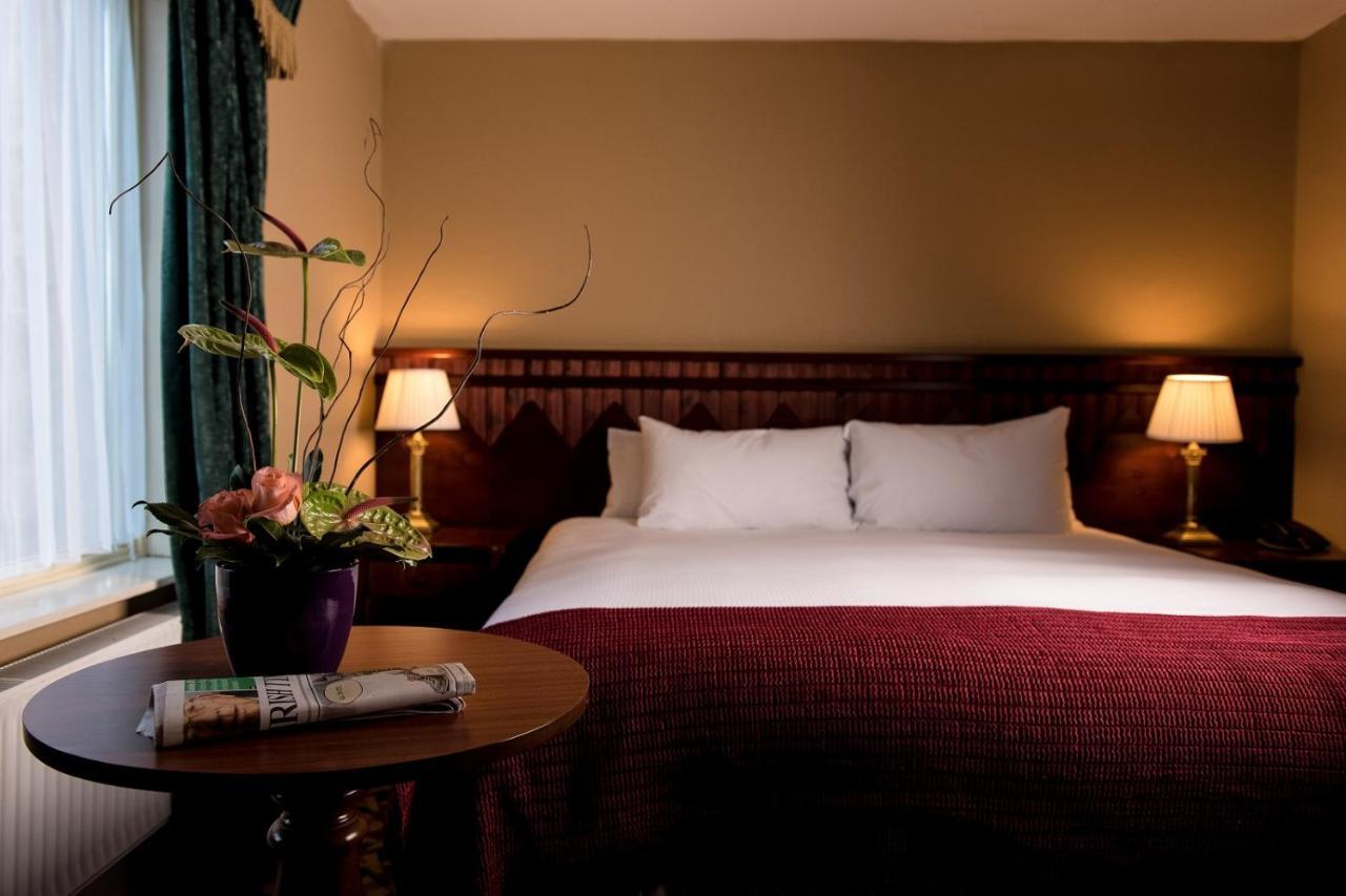 Ferrybank Riverbank House Hotel מראה חיצוני תמונה